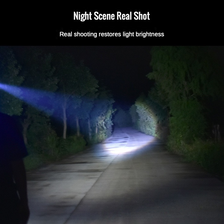 zoomable flashlight